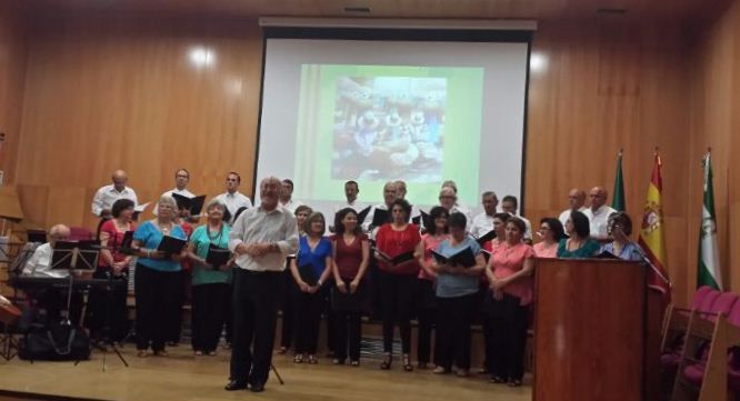 Actuación coral “Ensemble Enharmonía”, dirigida por Antonio García Herrera