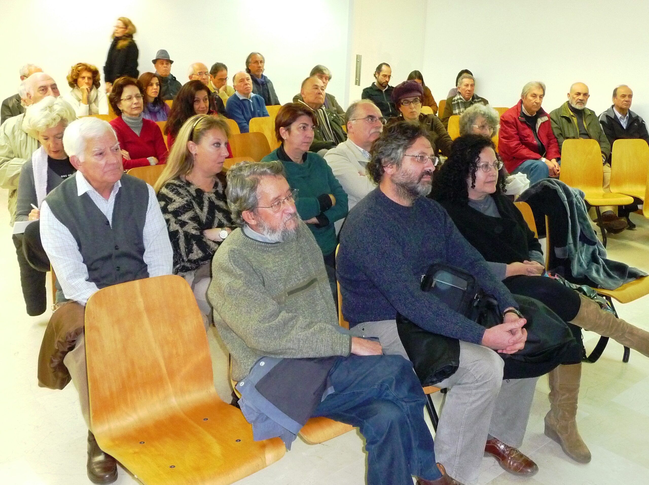 Conferencia El problema del mundo árabe y sus implicaciones