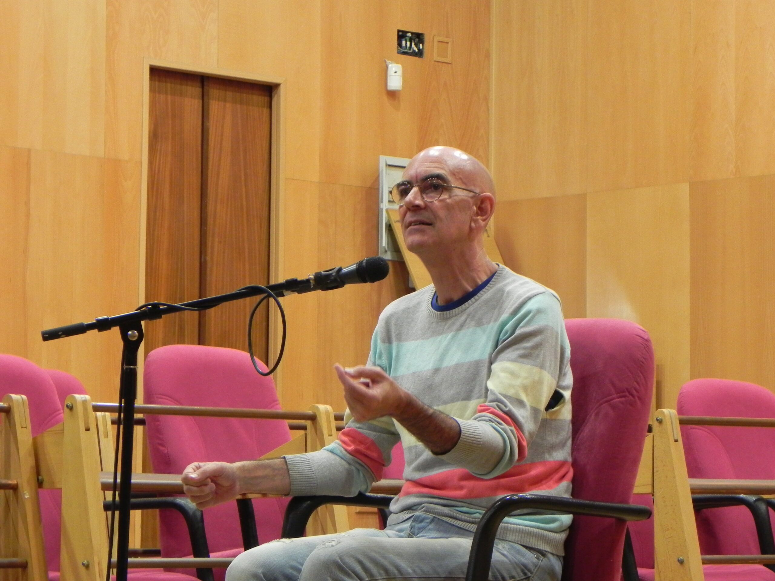 Conferencia Emilio Carrillo. 25 octubre 2013