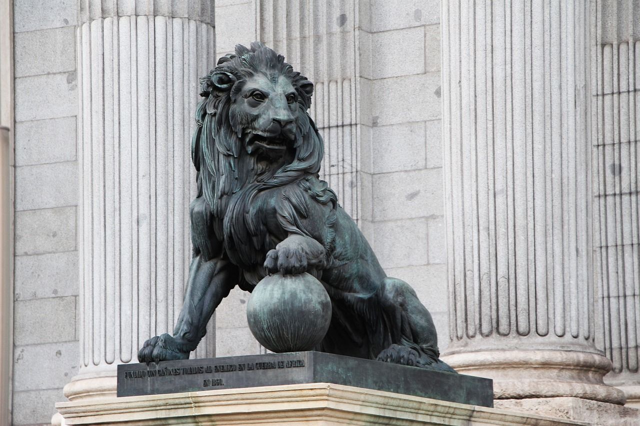 León del Congreso de los Diputados, Madrid